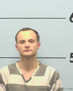 Mugshot of HAYDEN GREY DILLARD