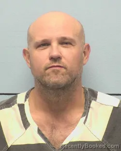 Mugshot of NATHAN ALEXANDER QUINN