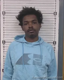 Mugshot of ROGER ONEIL THOMAS