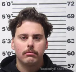 Mugshot of JOSE MANUEL VILAU