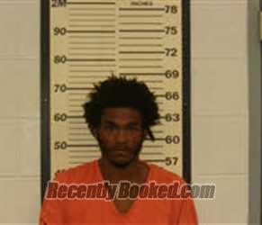 Mugshot of TRESHAWN JONES