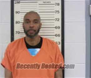 Mugshot of MARVIN LEWIS MUSE