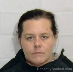 Mugshot of CANDI BETH CARABALLO