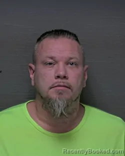 Mugshot of LESLIE MICHAEL KITCHENGS