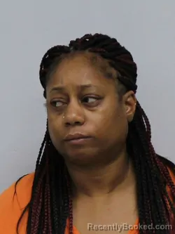 Mugshot of DOMINIQUE LATOYA SCOTT