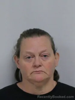 Mugshot of SHANNON KAY DAVENPORT