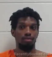 Mugshot of LADARIUS DAVIS