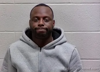 Mugshot of SHAQUILLE DEVANTE JACKSON