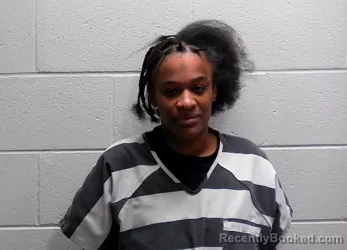 Mugshot of NAKEYA MONAE HARPER