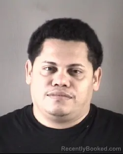 Mugshot of OSCAR NOE MORENORODRIGUEZ
