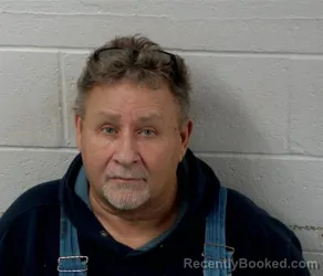 Mugshot of TRAVIS JAY SCHAUBERT