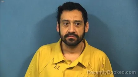 Mugshot of GUSTAVO SOTO