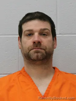 Mugshot of TIMOTHY A VANDOM