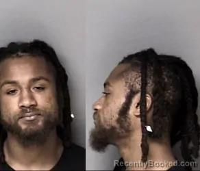 Mugshot of Davontrae Marquis Holmes