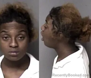Mugshot of Raishell Davis