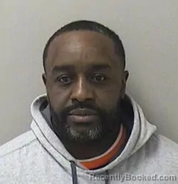 Mugshot of ROBERT A HENRY