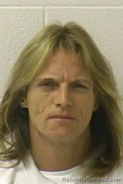 Mugshot of ROBERT EMMETT LYDON