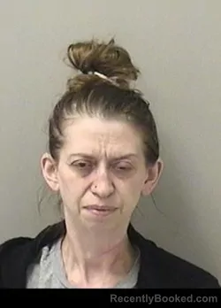 Mugshot of ELYSE E BIARD