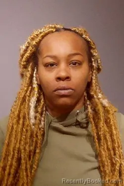 Mugshot of TYRA SHERA GREEN
