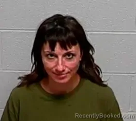 Mugshot of LINDSEY ANN RIVERA