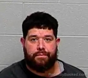 Mugshot of VICTOR DE LA TORRE