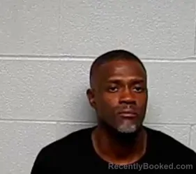 Mugshot of KYAI S GIBSON