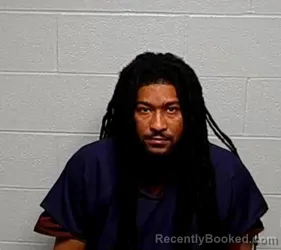 Mugshot of QUINCY R MINOR