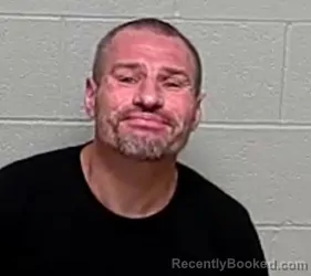 Mugshot of SEAN P TRIBBLE