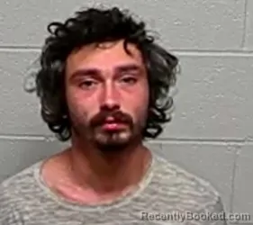 Mugshot of CASEY J NIEVES