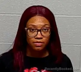 Mugshot of DEAVIONE D GEORGE