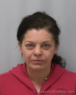 Mugshot of KELLY P HENDERSON