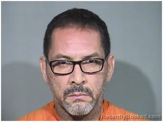 Mugshot of ROBERTO RIVERA