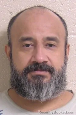 Mugshot of EMANUEL HERNANDEZ