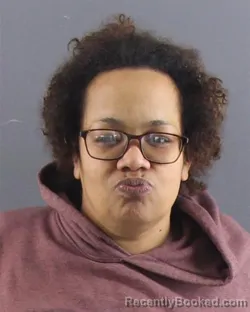 Mugshot of JACLYN N MILLER