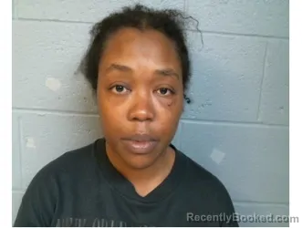 Mugshot of Shannon Vuichard