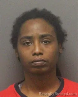 Mugshot of KESHONDA DONIECE ROBERSON