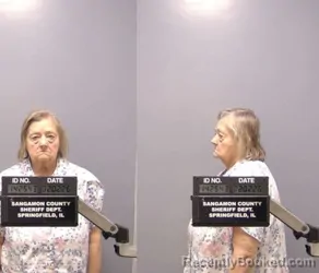 Mugshot of CYNTHIA S USHMAN