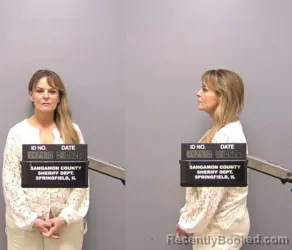 Mugshot of Elizabeth A Reeves