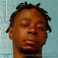 Mugshot of MARTAVIOUS JAVON CLEMENTS