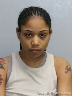 Mugshot of TYRANISHA SHANILLE SWEATT