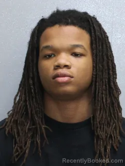 Mugshot of TREYQUAN LATREY PENDELTON