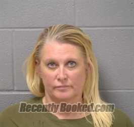 Mugshot of CHRISTINA L EDDY