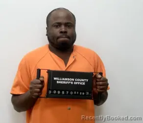 Mugshot of DARRYL M LOONEY