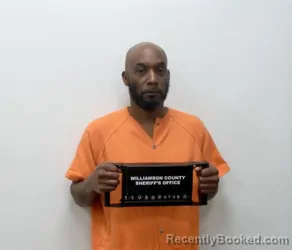 Mugshot of DEWHAN QUATEZ PRIGET