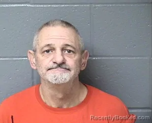 Mugshot of VERNON R SNODGRASS