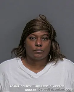 Mugshot of LATOYA DENISE PERRY