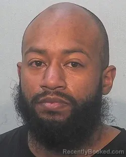 Mugshot of Emilio Parra Rounds