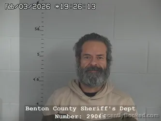 Mugshot of Jose L Saenz