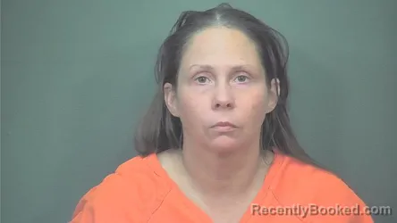 Mugshot of Leslie Michelle Casey