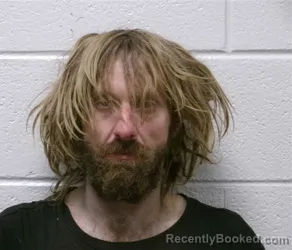 Mugshot of HUNTER DAKOTA HYDER